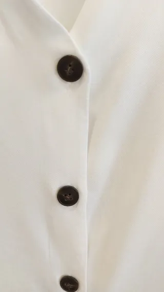 Blusa blanca Bershka manga larga Talla S