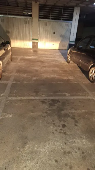 Se vende Parcela de Garaje amplia en Jesuitas Dura