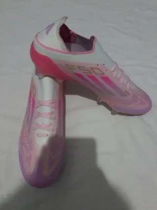 Scarpe da calcio Adidas F50 rosa