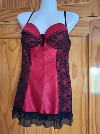 Lencería Sexy Rojo y Negro Talla L. 95C