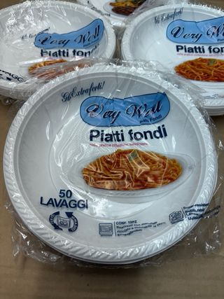 Piatti piani e fondi Very Well