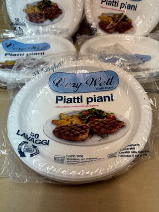 Piatti piani e fondi Very Well