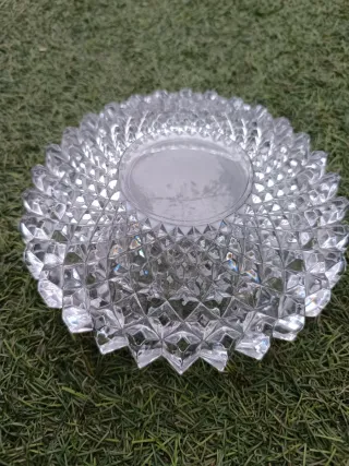 Cenicero de cristal tallado