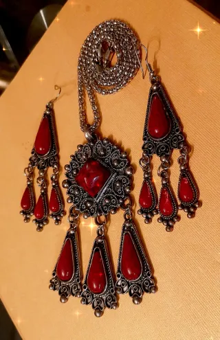 Conjunto Joyas Colgante y Pendientes Rojo