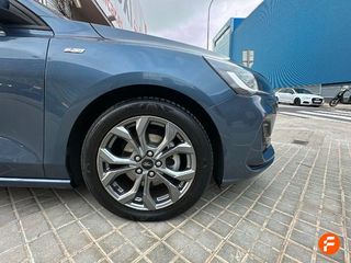Ford Focus 1.0 Ecoboost MHEV 114kW ST-Line Auto