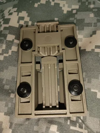 OFERTA DE NAVIDAD EN MATERIAL MILITAR, ESTOS PRECI