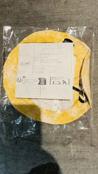 2 Cappelli per cane piccolo NUOVI