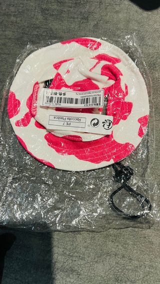 2 Cappelli per cane piccolo NUOVI