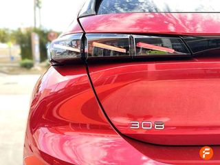 Peugeot 308 5P GT Pack BlueHDi 130 S&S EAT8