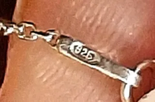 Conjunto Plata de Ley 925 y esmeraldas