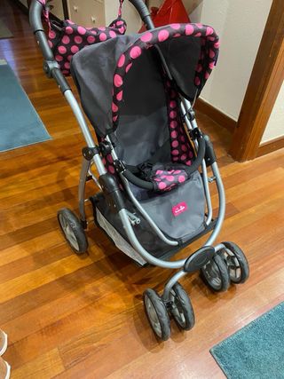 Carrello per bambole con borsa