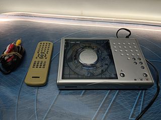 Reproductor dvd mini LG 5988, con mando, BUEN ESTADO