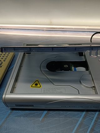 Reproductor dvd mini LG 5988, con mando, BUEN ESTADO