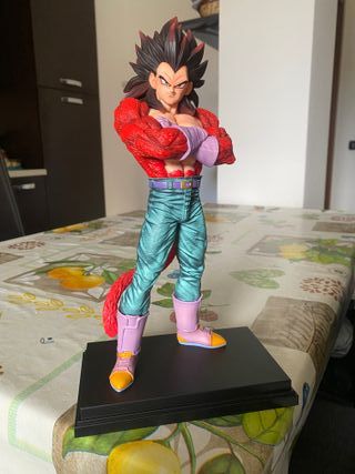 Dragon Ball GT Goku & Vegeta SSJ4 Figure 30/32cm