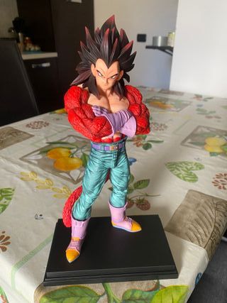 Dragon Ball GT Goku & Vegeta SSJ4 Figure 30/32cm