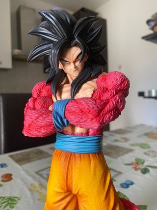 Dragon Ball GT Goku & Vegeta SSJ4 Figure 30/32cm