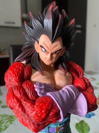 Dragon Ball GT Goku & Vegeta SSJ4 Figure 30/32cm