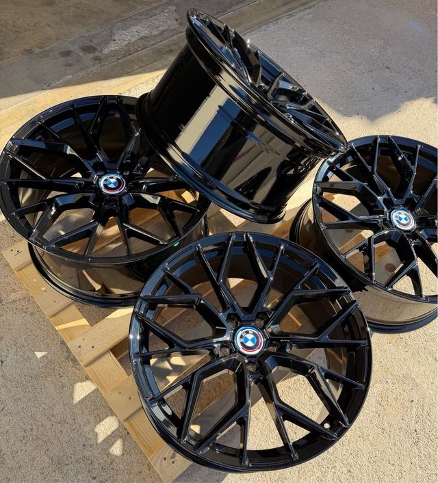 Llantas BGG Model Gloss Black 13 20” 5x120