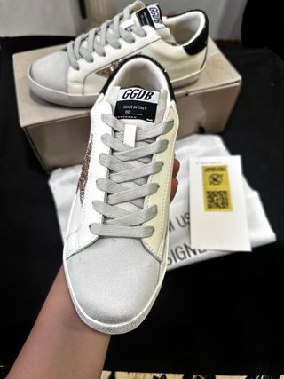 Golden Goose Sneakers Blancas y Negras