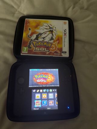 Nintendo 2DS + Pokémon Sol