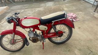 Rieju 3 marchas en la mano antigua 1968 con papele