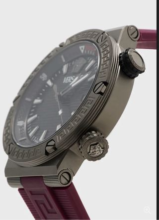 Reloj Versace Negro y Morado