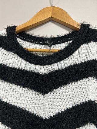 Jersey Laura Torelli Zigzag Negro Blanco Talla XL