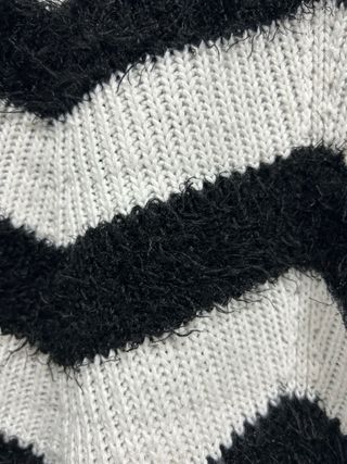 Jersey Laura Torelli Zigzag Negro Blanco Talla XL