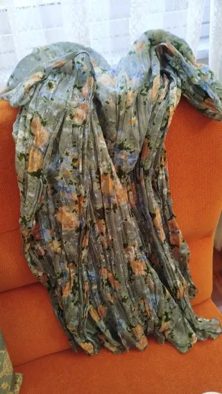 Pañuelo estampado floral