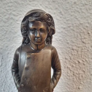 Figura bronce macizo antigua