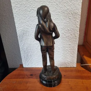 Figura bronce macizo antigua