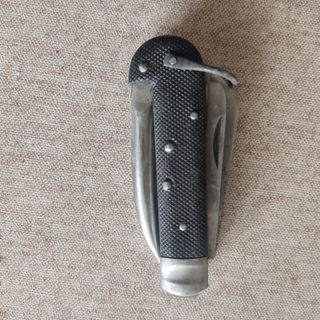 Coltellino tascabile multiuso