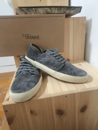 Scarpe Velasca grigie scamosciate