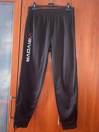 Tuta Givova felpata con cappuccio rosa e nera