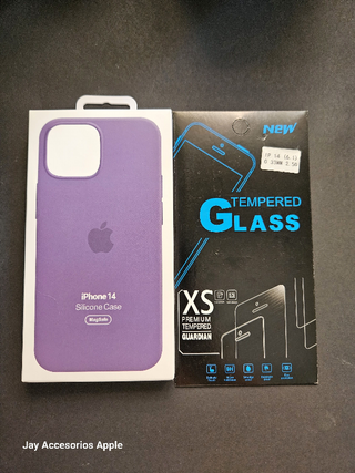 Custodia iPhone 14 in silicone nuova 11