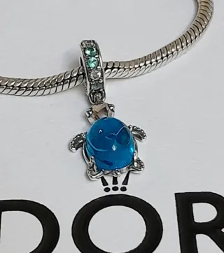 Charm Pandora tortuga marina de murano