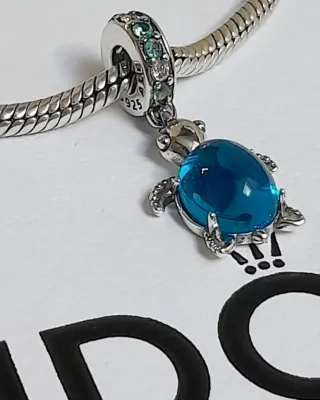 Charm Pandora tortuga marina de murano