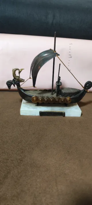 Nave in bronzo Ricordo di Roma