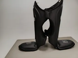 Protecciones espinilleras Bruiser Negras