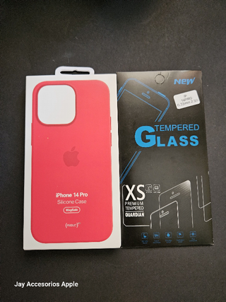 Custodia iPhone 14 Pro in silicone nuova 4