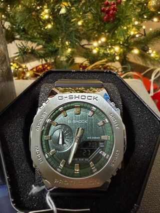 G-Shock Verde y Plateado