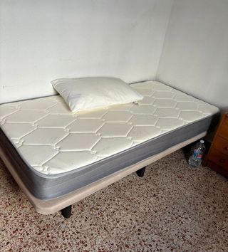 La base tapizada Liquidación