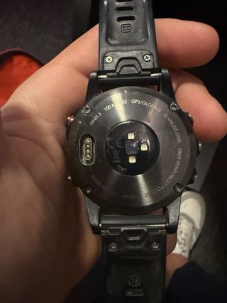 Garmin Fenix 5 Verde/Plata: Orologio sportivo con cinturino verde e dettagli argentati