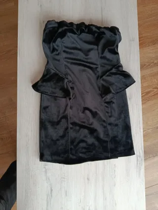 Vestido terciopelo negro palabra de honor