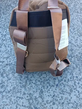 Zaino lucido impermeabile beige/marrone