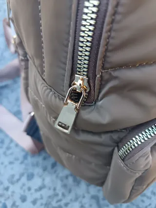 Zaino lucido impermeabile beige/marrone