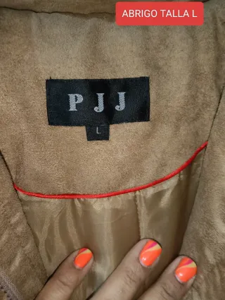 Abrigo acolchado beige talla L