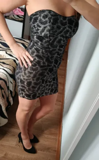 Vestido brillante palabra de honor