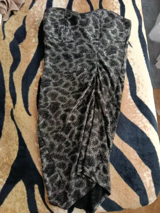 Vestido brillante palabra de honor