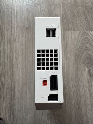 Nintendo Wii + Controller